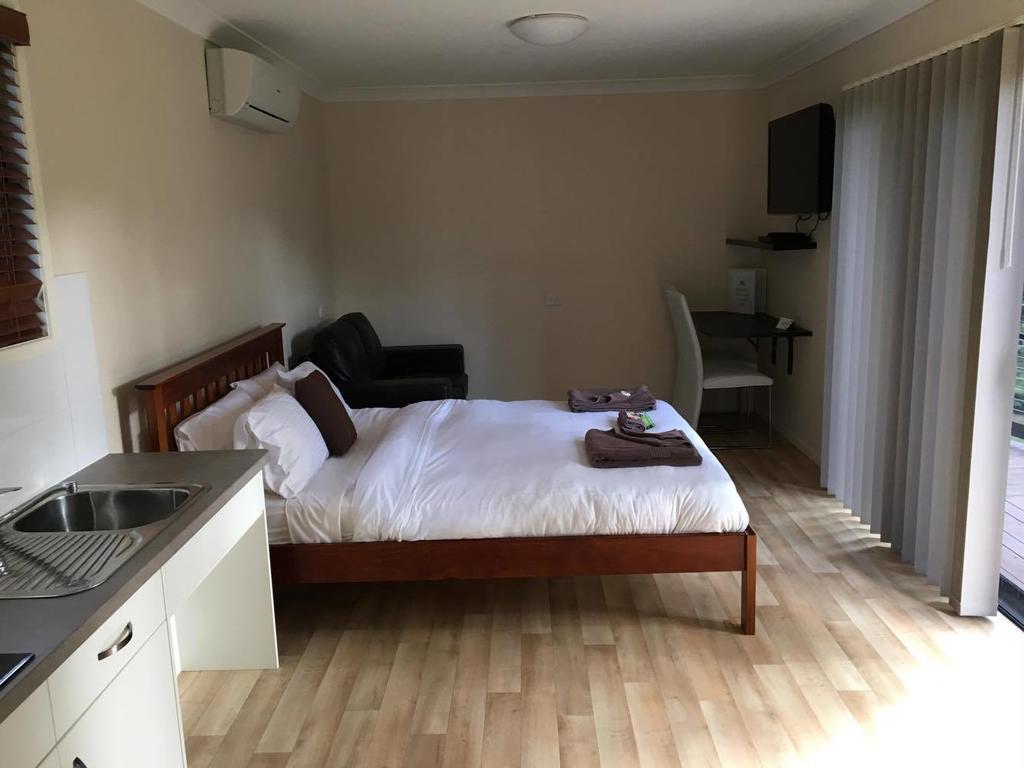 Mapleton Cabins & Caravan Park מראה חיצוני תמונה
