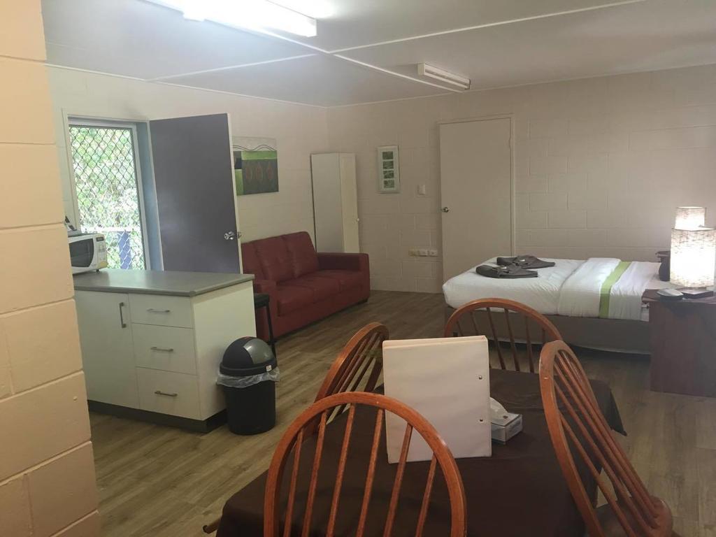 Mapleton Cabins & Caravan Park מראה חיצוני תמונה